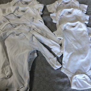 NWOT • Lot of 9 • Gerber 0-3m White Onesies